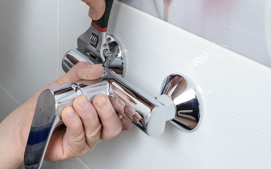hauteur fixer mitigeur de douche