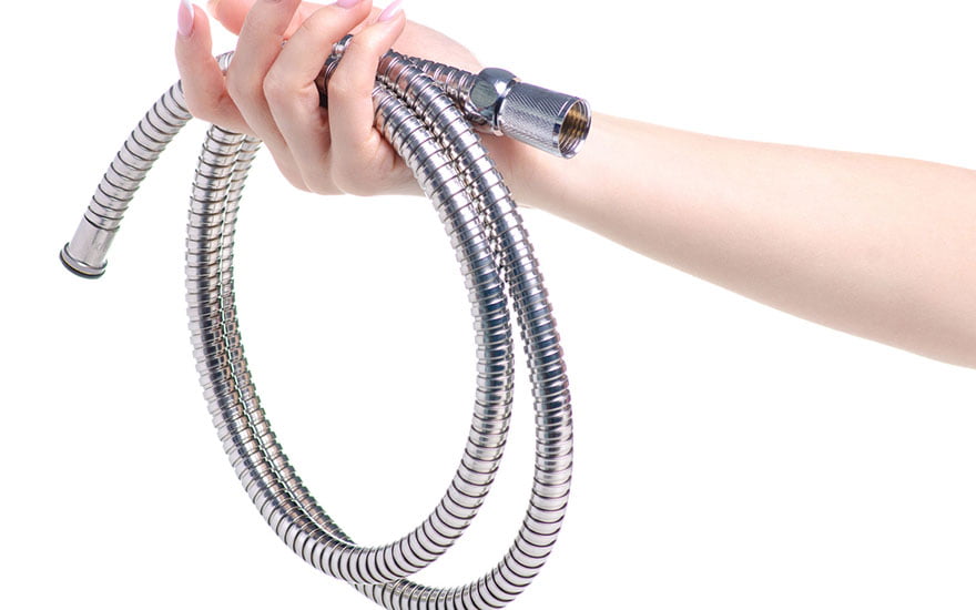 changer un flexible de douche
