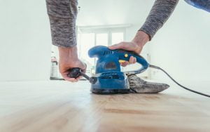 poncer un parquet