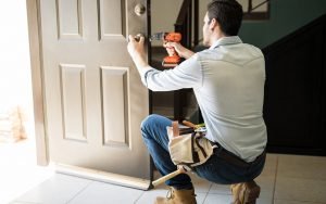 réparer sa porte d'entrée