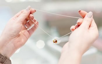 Defaire Noeud Collier