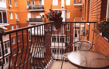 Agrandir Visuellement Petit Balcon